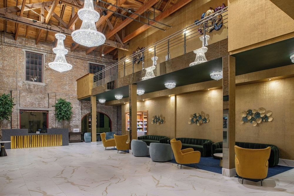 SpringHill Suites by Marriott New Orleans Warehouse Arts District 2