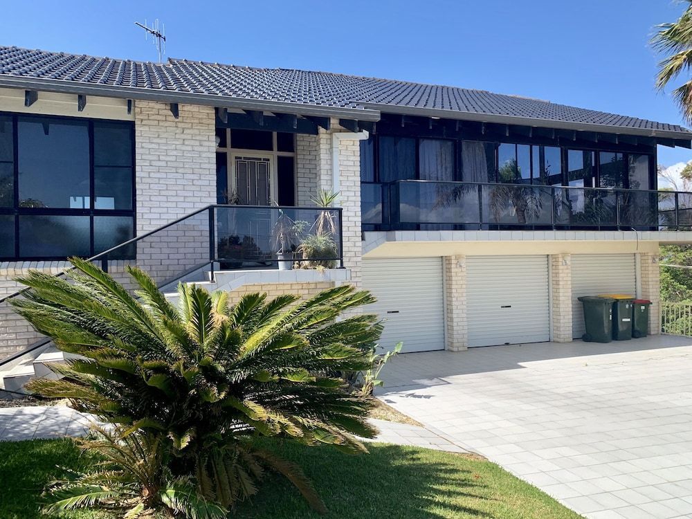 Seaview Bed and Breakfast 1