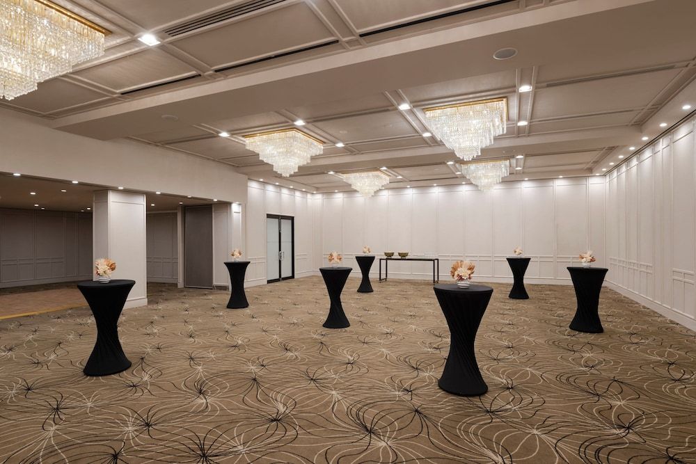 Four Points by Sheraton Perth 2
