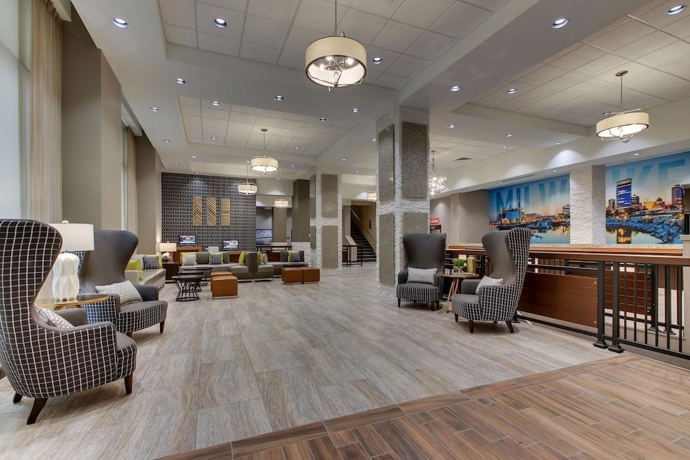 Drury Plaza Hotel Milwaukee Downtown 2