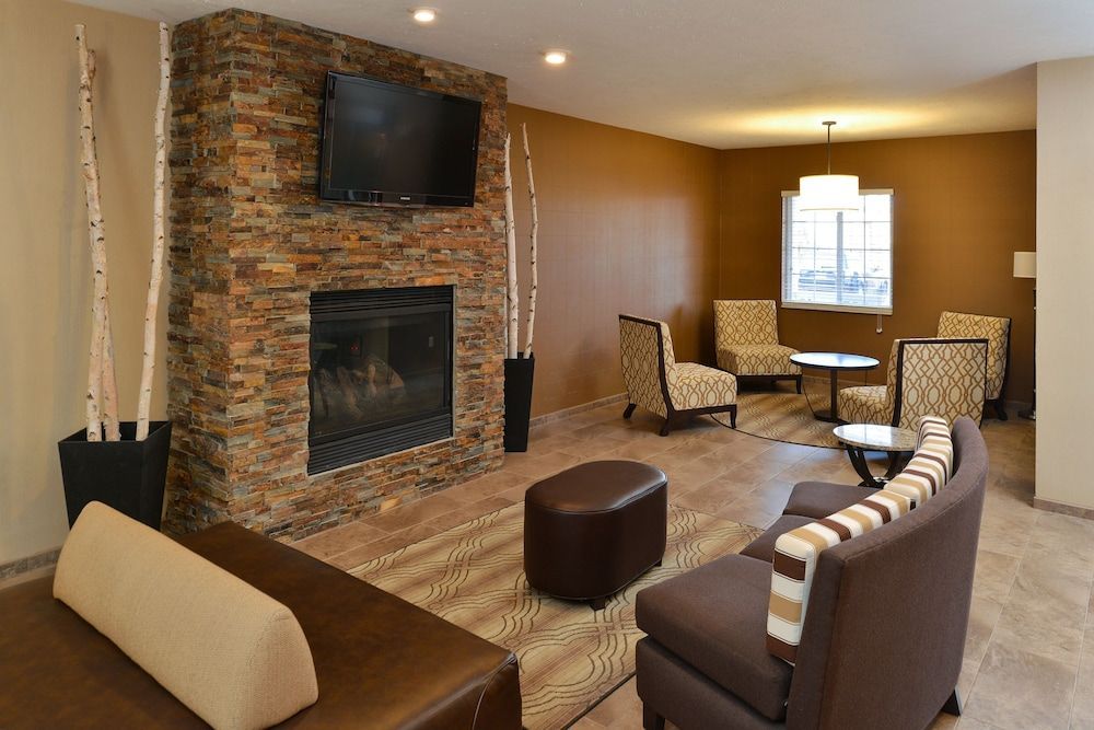 MainStay Suites Fargo - I-94 Medical Center 2
