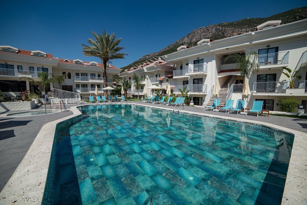 Blue Star Hotel 1