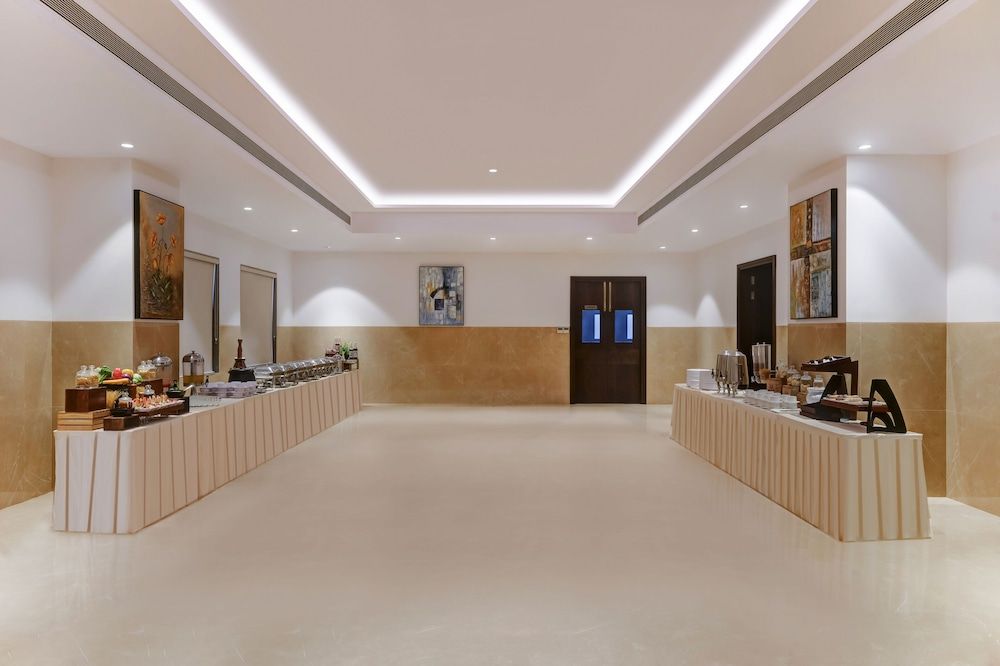 Lemon Tree Premier, Dwarka 1