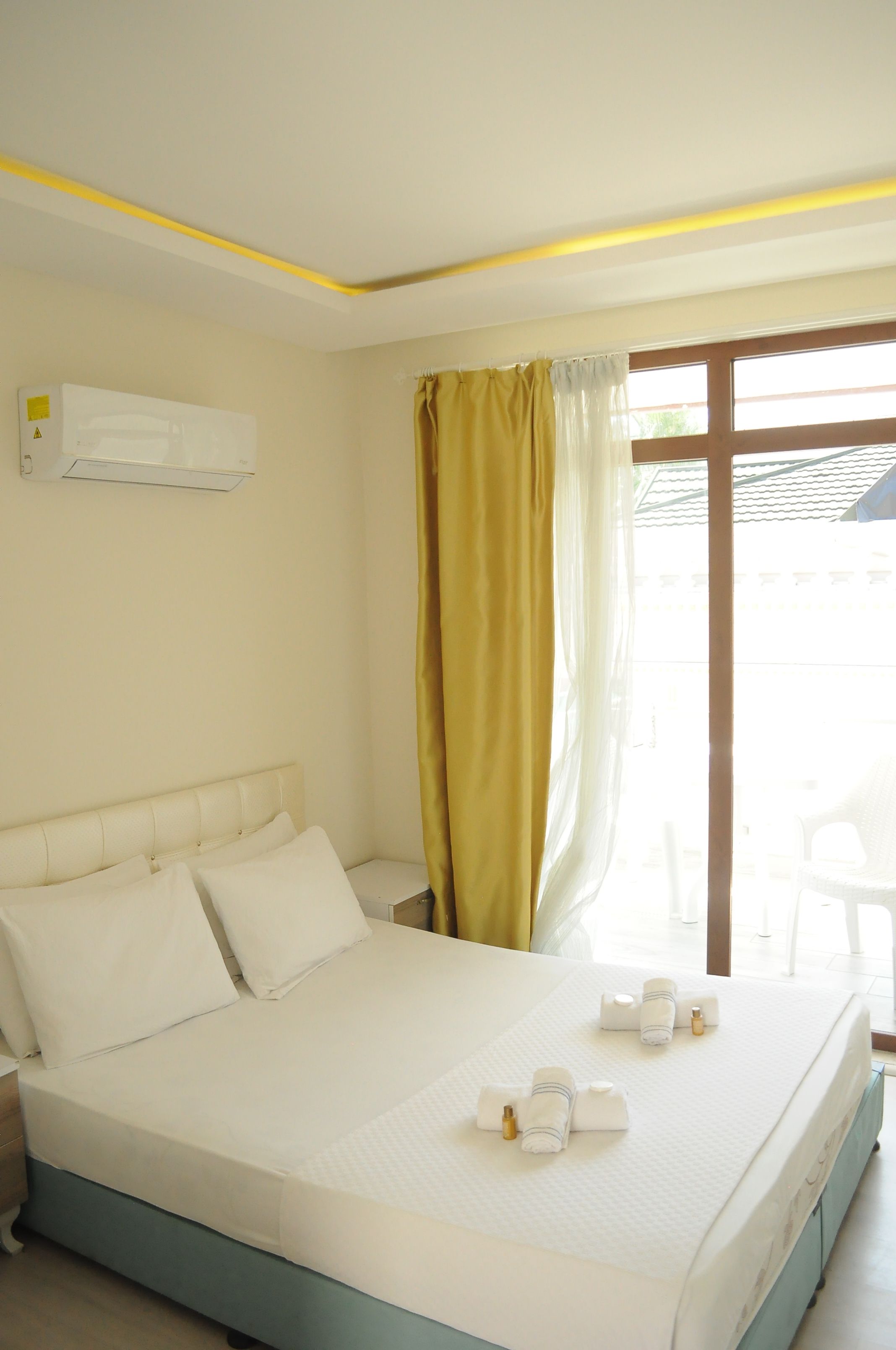 Kemer Suit 1