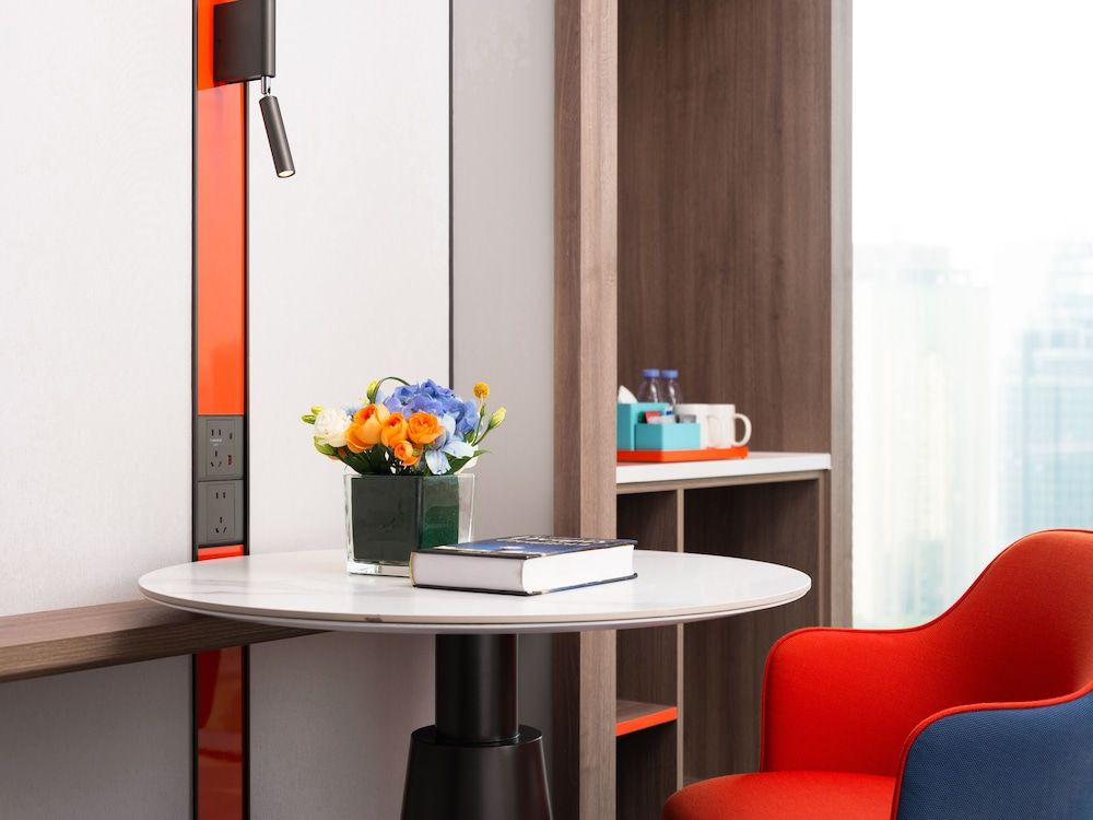 Holiday Inn Express Shenzhen Futian Center by IHG 2