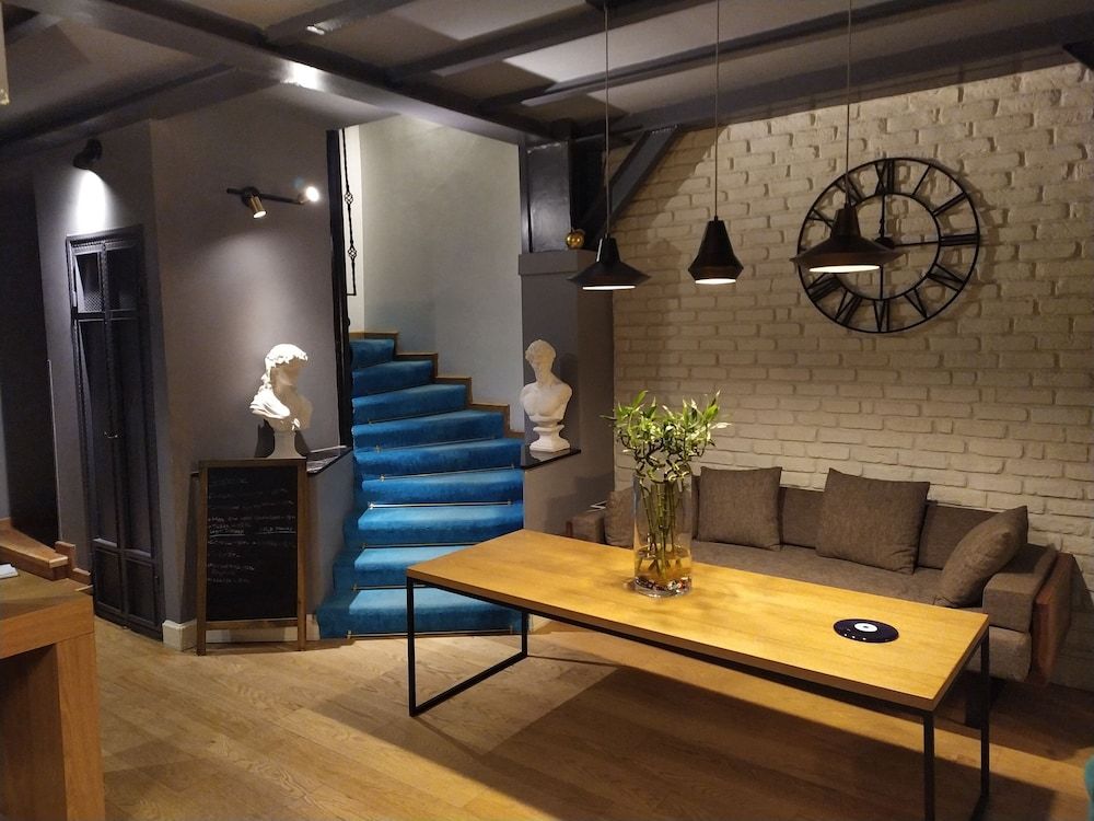Hotel Jakaranda Istanbul 1