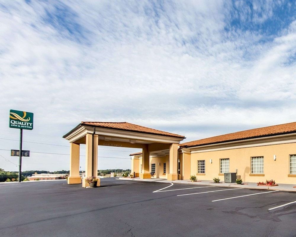 Quality Inn & Suites Bremen 1