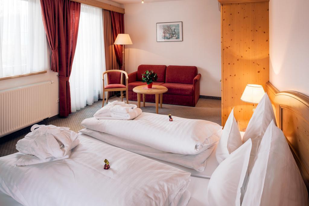 Hotel Garni Alpenruh-Micheluzzi 1