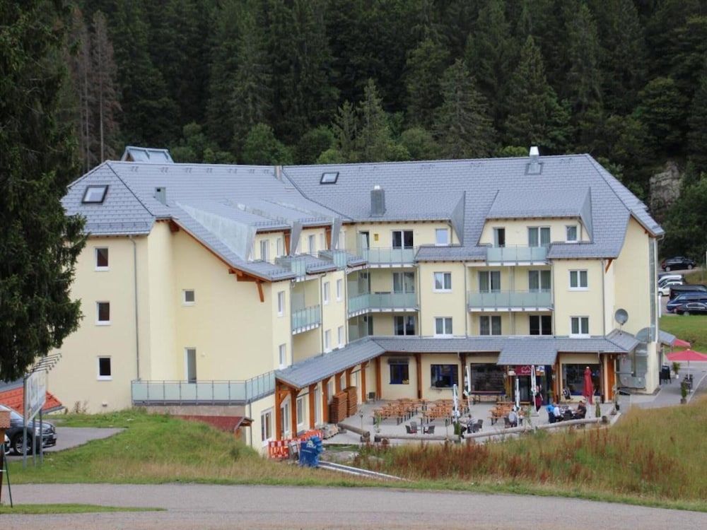Hübsche Wohnung mit Balkon 1