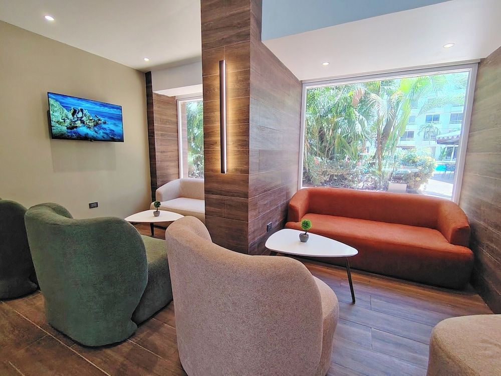 Hotel Margarita Dynasty 2