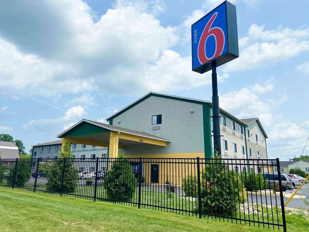 Motel 6 Lancaster, PA 1