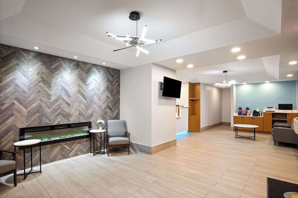 Days Inn by Wyndham Helen 1