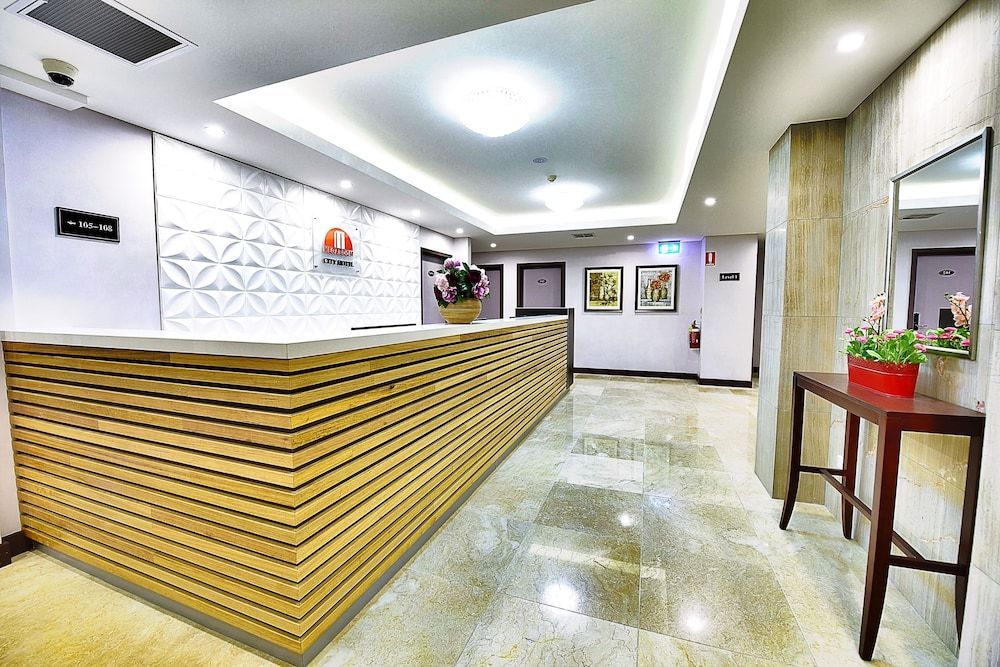 Megaboom City Hotel 2