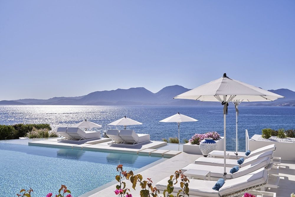 The Island Concept Luxury Boutique Hotel Heated Pool 1