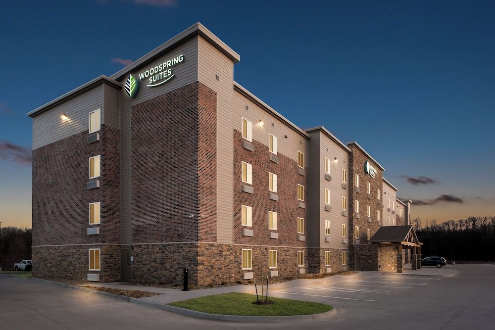 WoodSpring Suites Coralville Iowa City 1