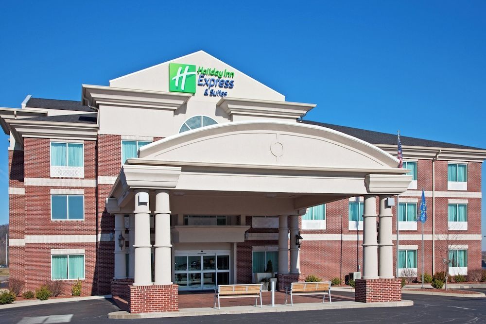 Holiday Inn Express & Suites LOUISVILLE SOUTH-HILLVIEW by IHG 1