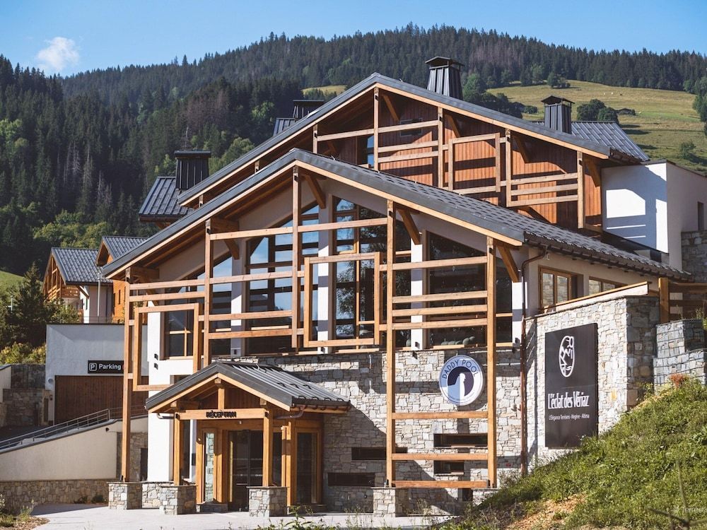 Apartment in Megeve With Stunning Mountain Views 1