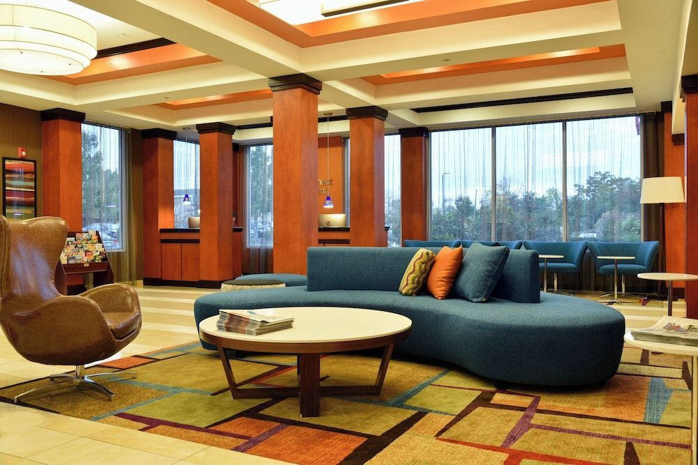 Fairfield Inn Hartford Airport 2