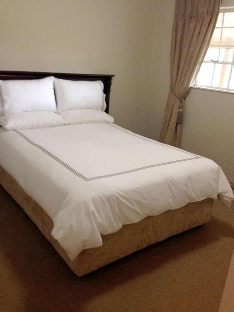 Woodmead Apartments 2