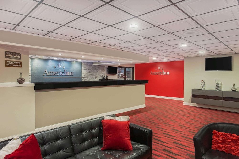 AmericInn by Wyndham Janesville 2