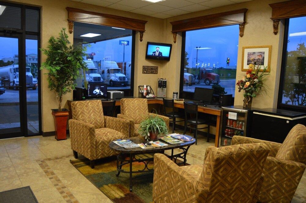Rodeway Inn Ardmore I-35 2