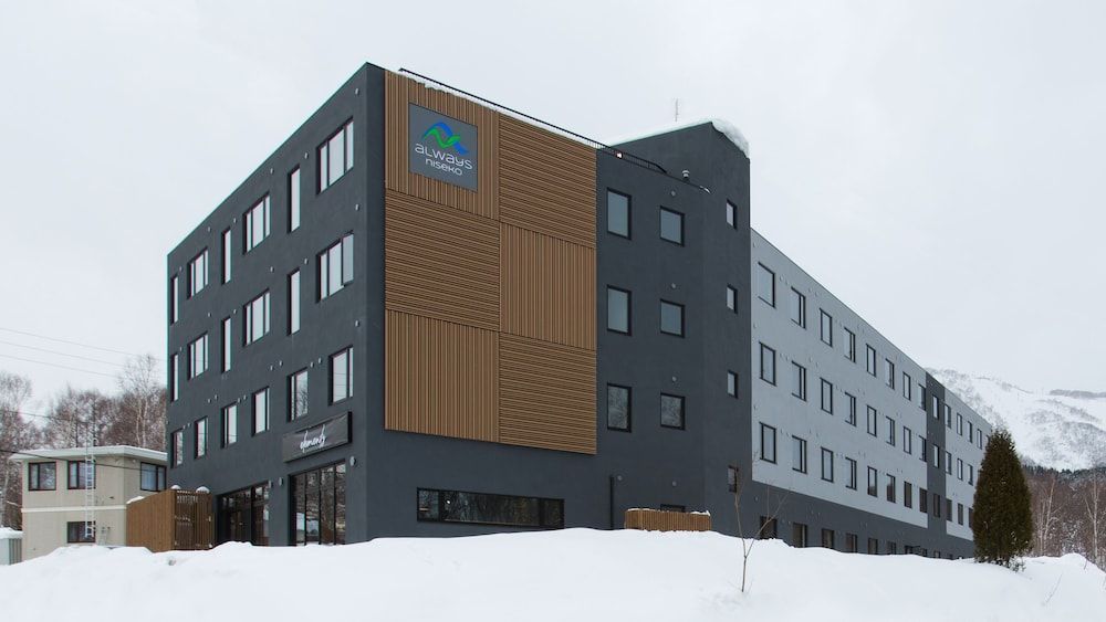 Always Niseko 1