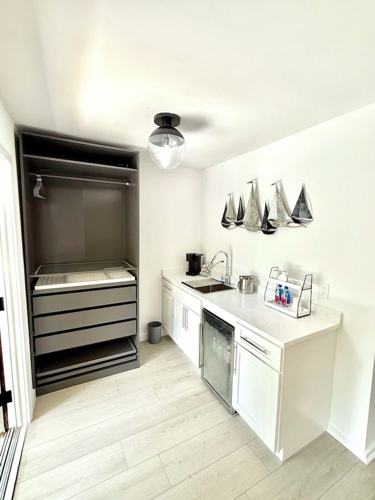 Wainscott Woods Retreat 2