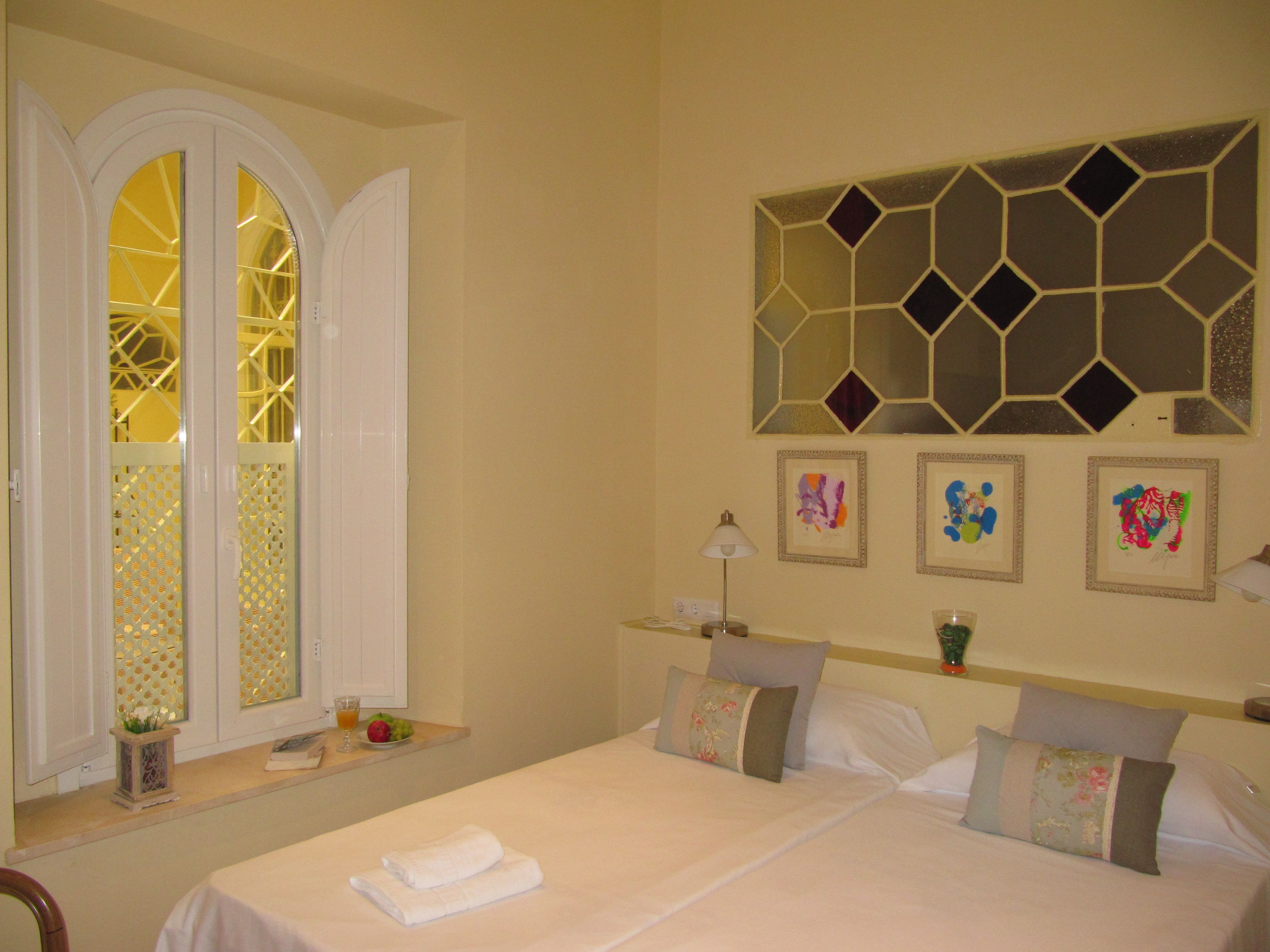 Life Apartments San Vicente 1