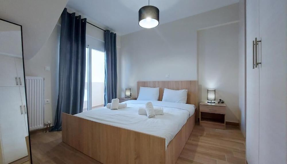 A modern renovated maisonette Nikaia 2