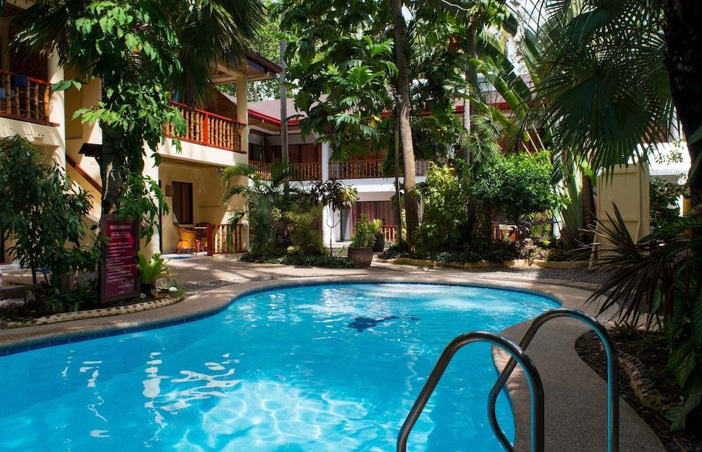 Alona Vida Beach Resort 1