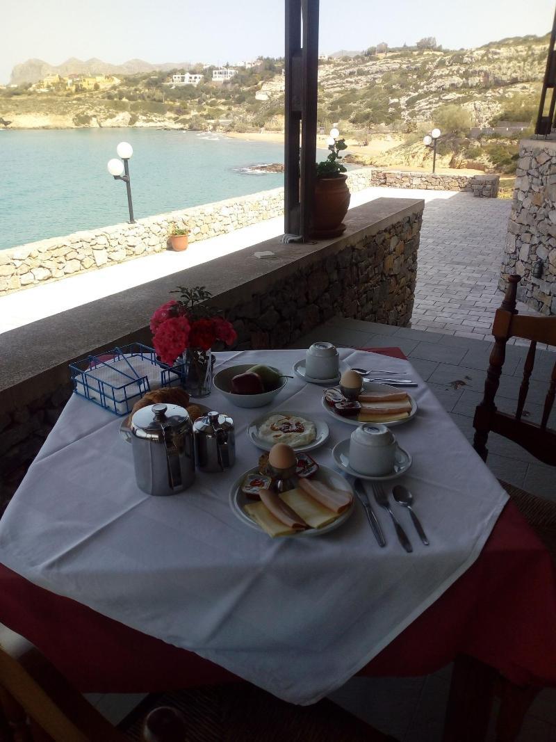 Lena Beach Hotel 1