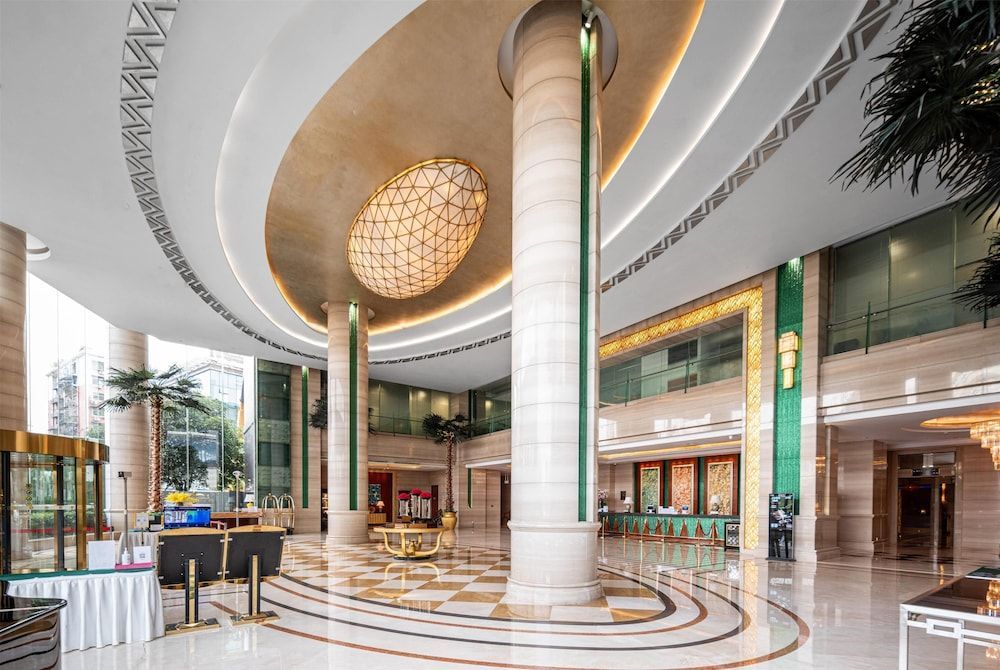 Ramada Plaza Wuhan Optics Valley 2