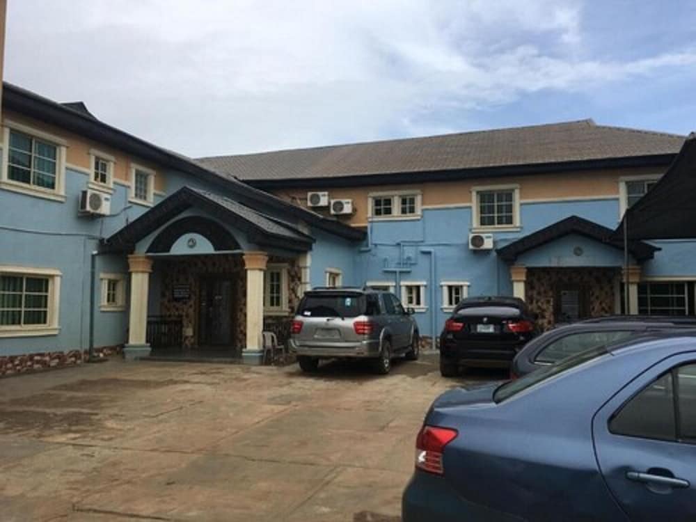 Marble Hill Hotel 1