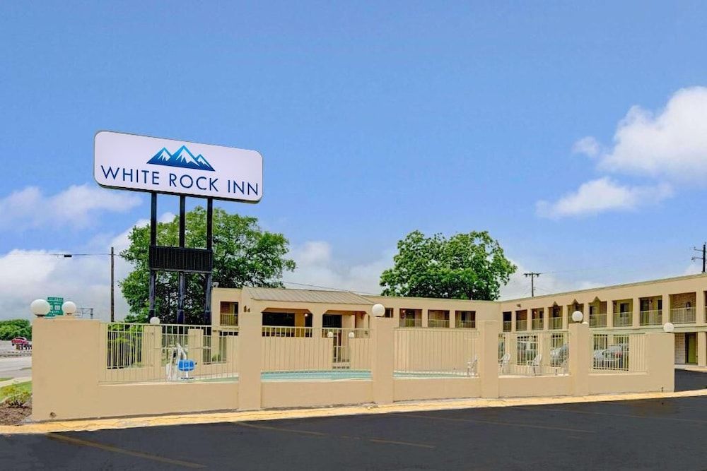 White Rock Inn 1