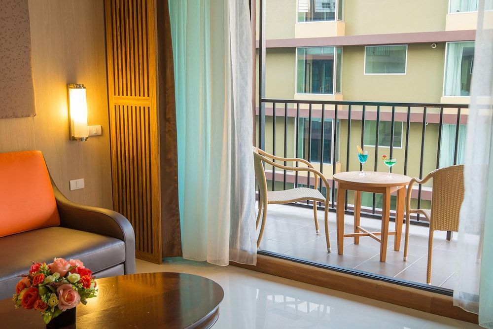 Dynasty Grande Hotel 2