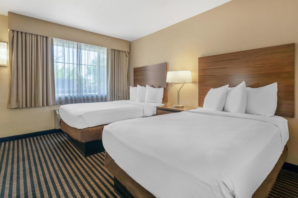 Best Western Town House Lodge 1