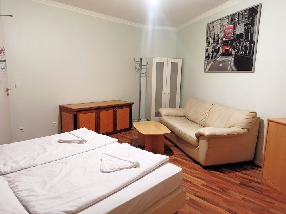 Puschkin Rooms 1