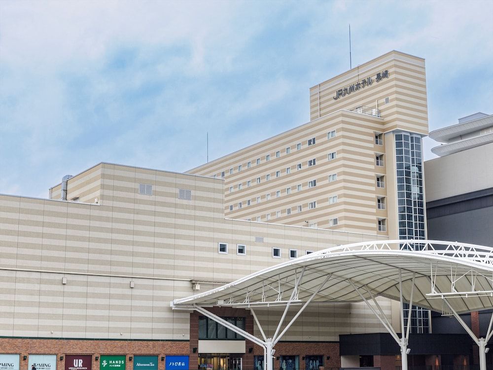 JR Kyushu Hotel Nagasaki 1
