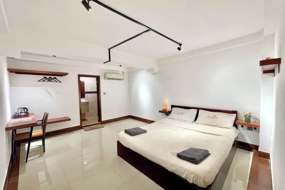 SKY Apartments - 50m to National Museum 1