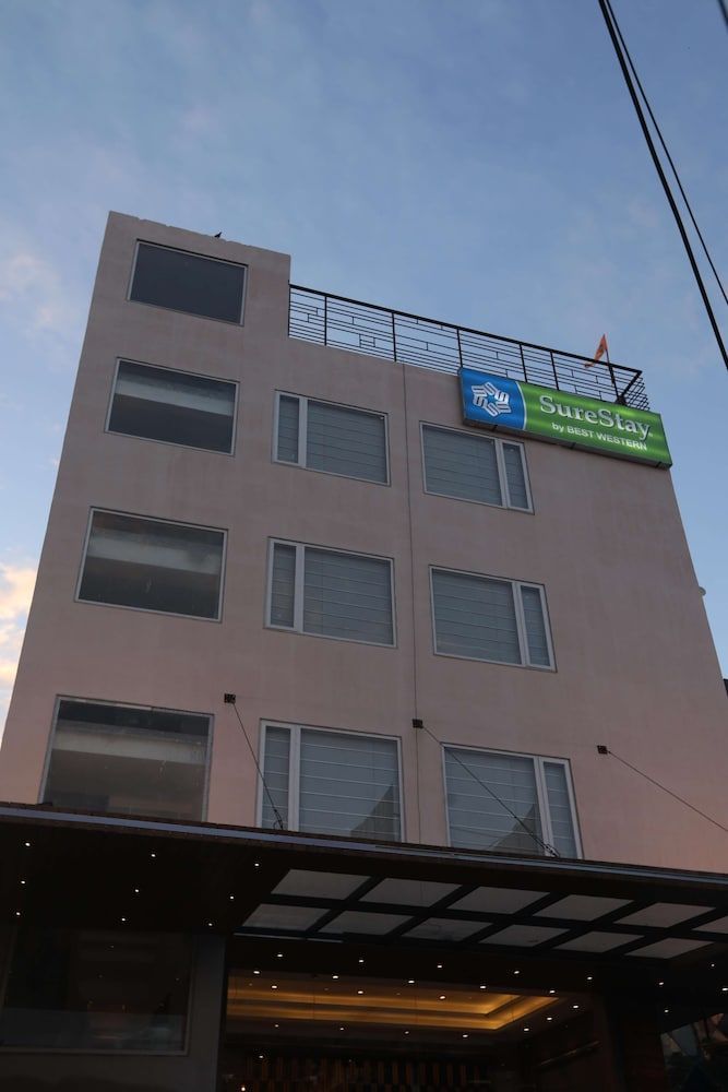 Surestay By Best Western Lucknow 1