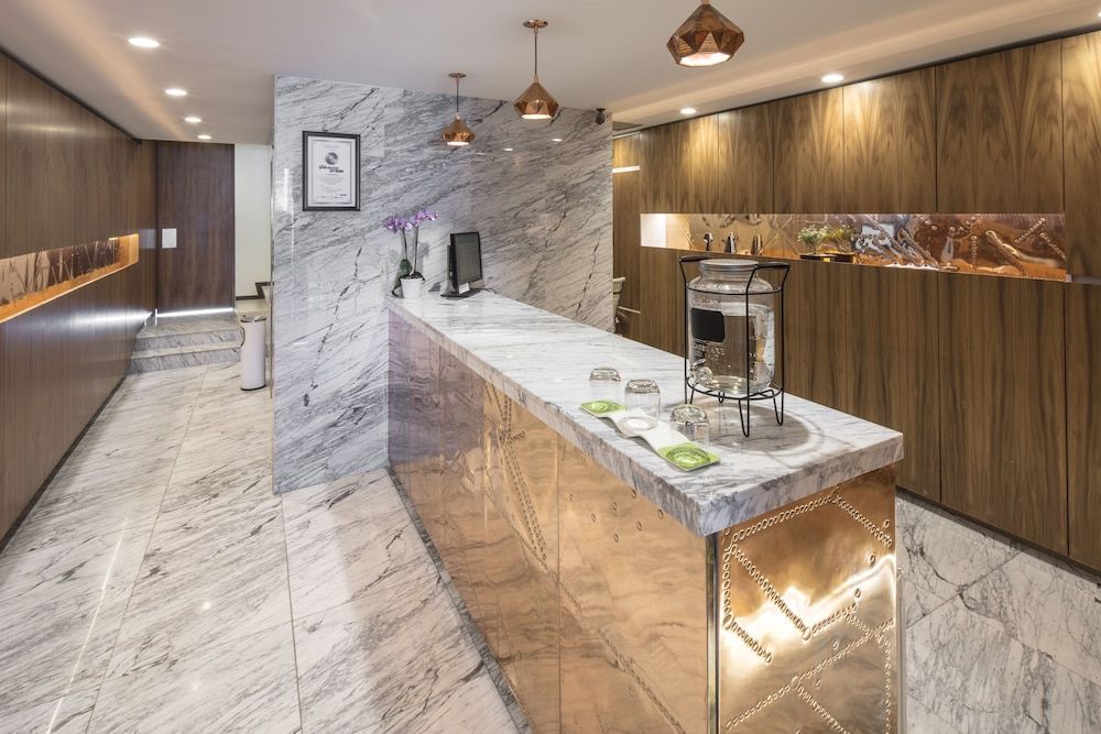 FlowSuites WTC 2