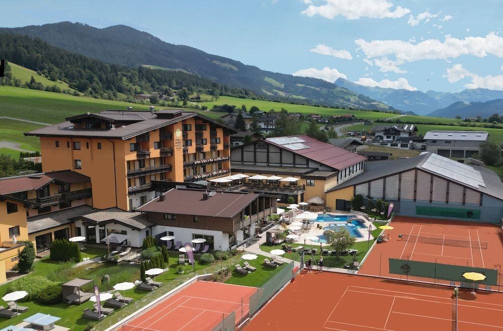 Vital & Sporthotel Brixen 1