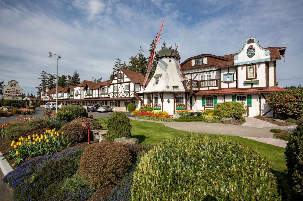 Auld Holland Inn 1