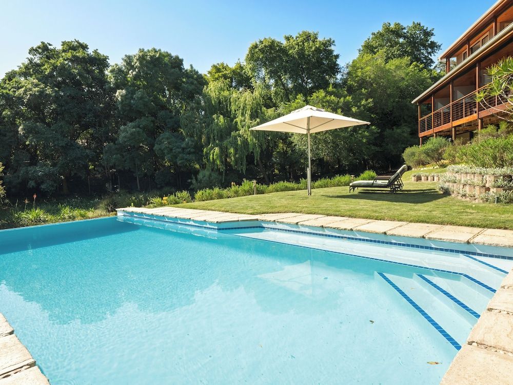 Pumula Lodge 4 Star Guesthouse Knysna 1