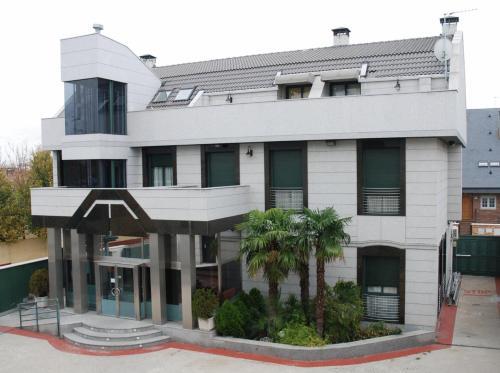 Hostal Los 5 Pinos 1