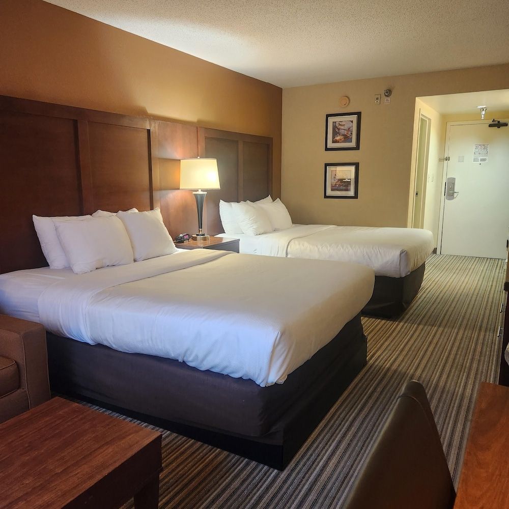 Best Western Chocolate Inn at the Park 1