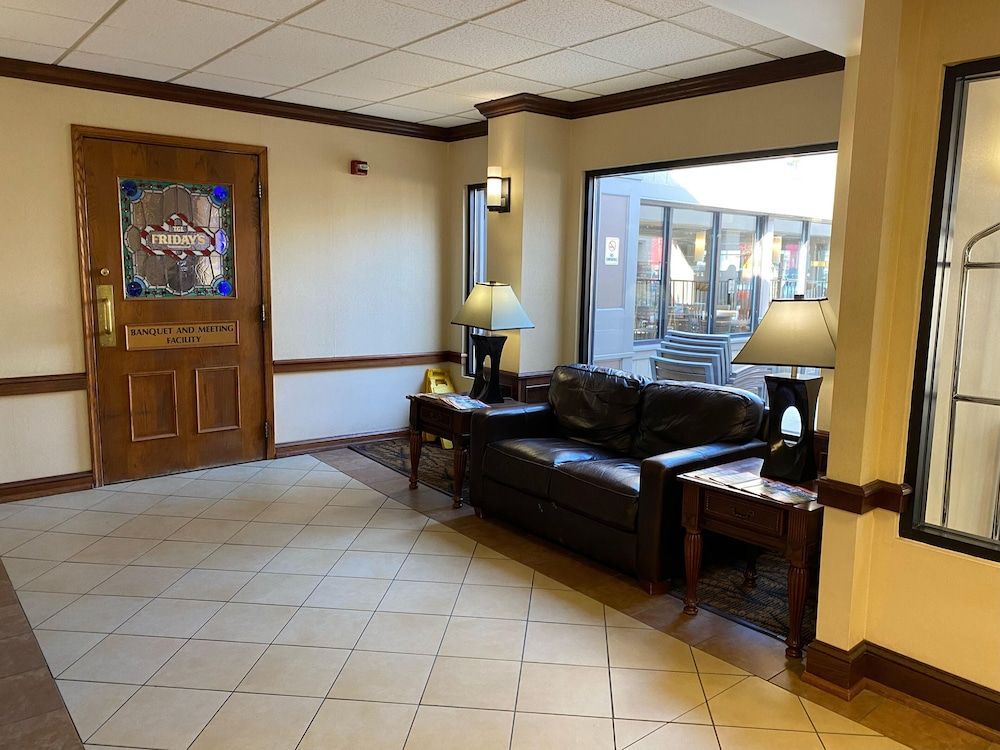 Quality Inn & Suites Williamsport 2