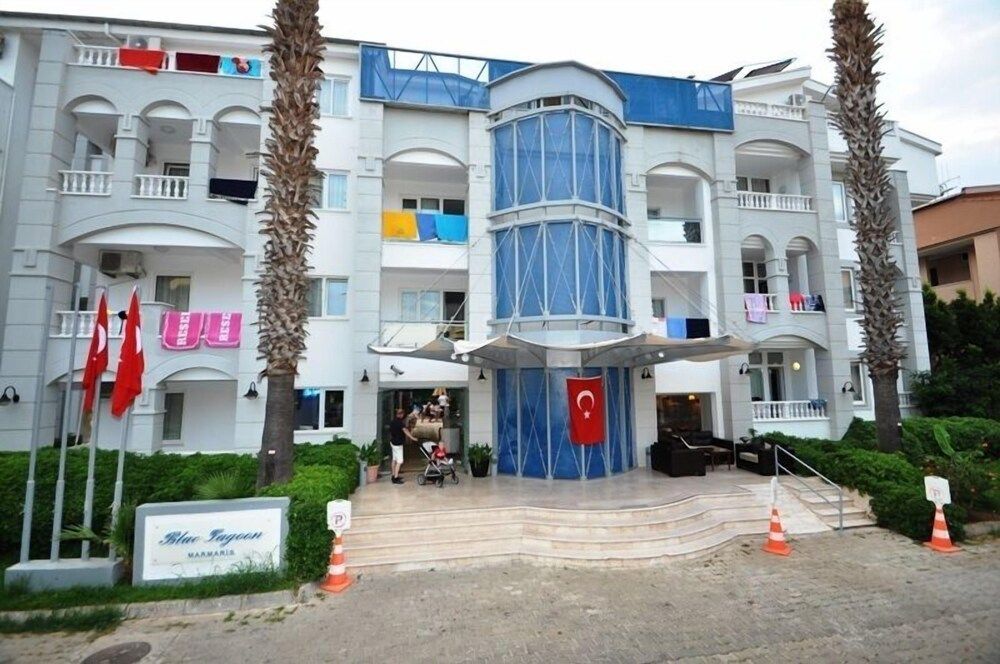 Blue Lagoon Otel 1