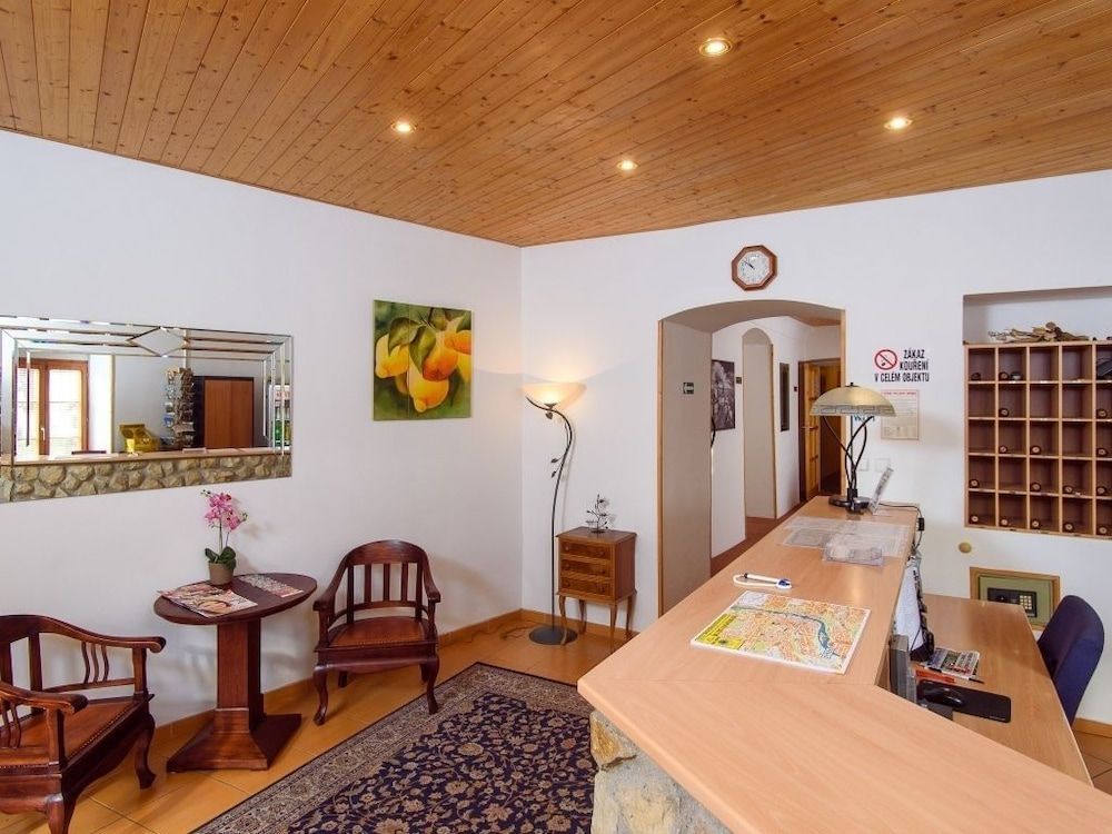 Hotel BELLA 2