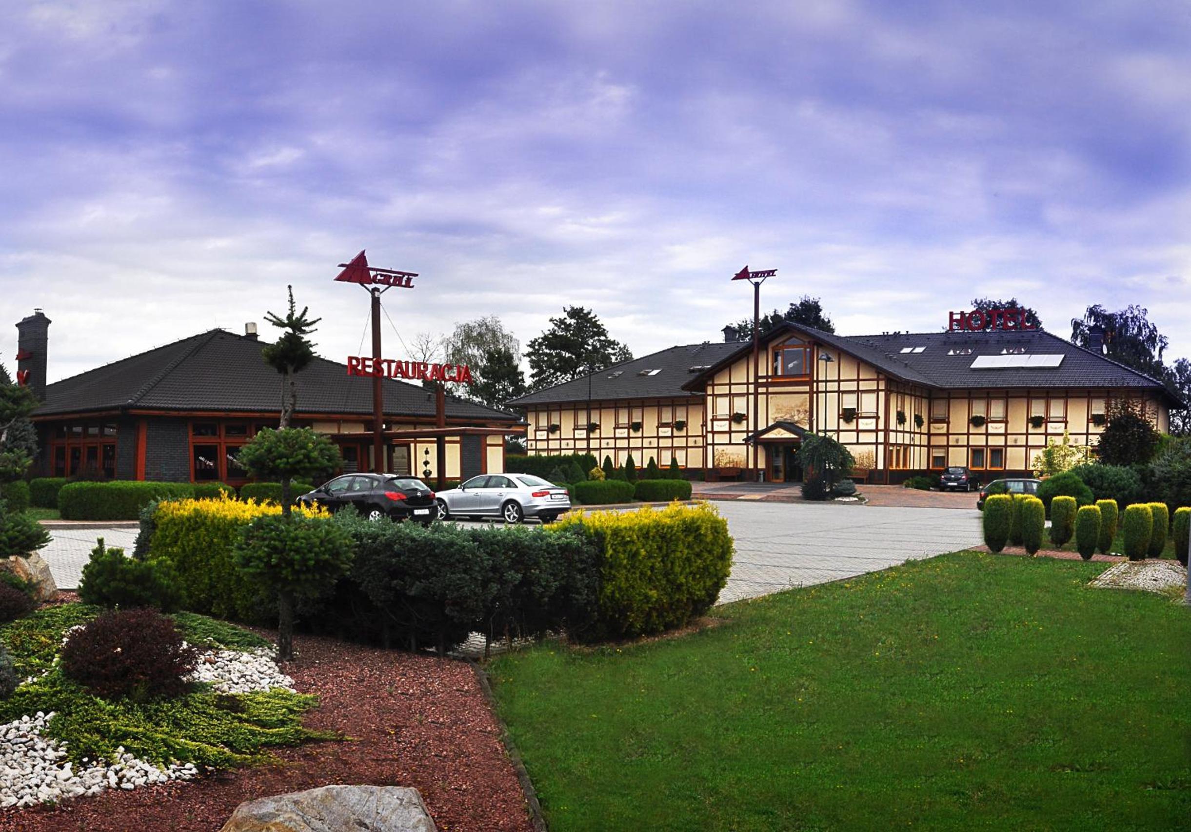 Ahotel 1